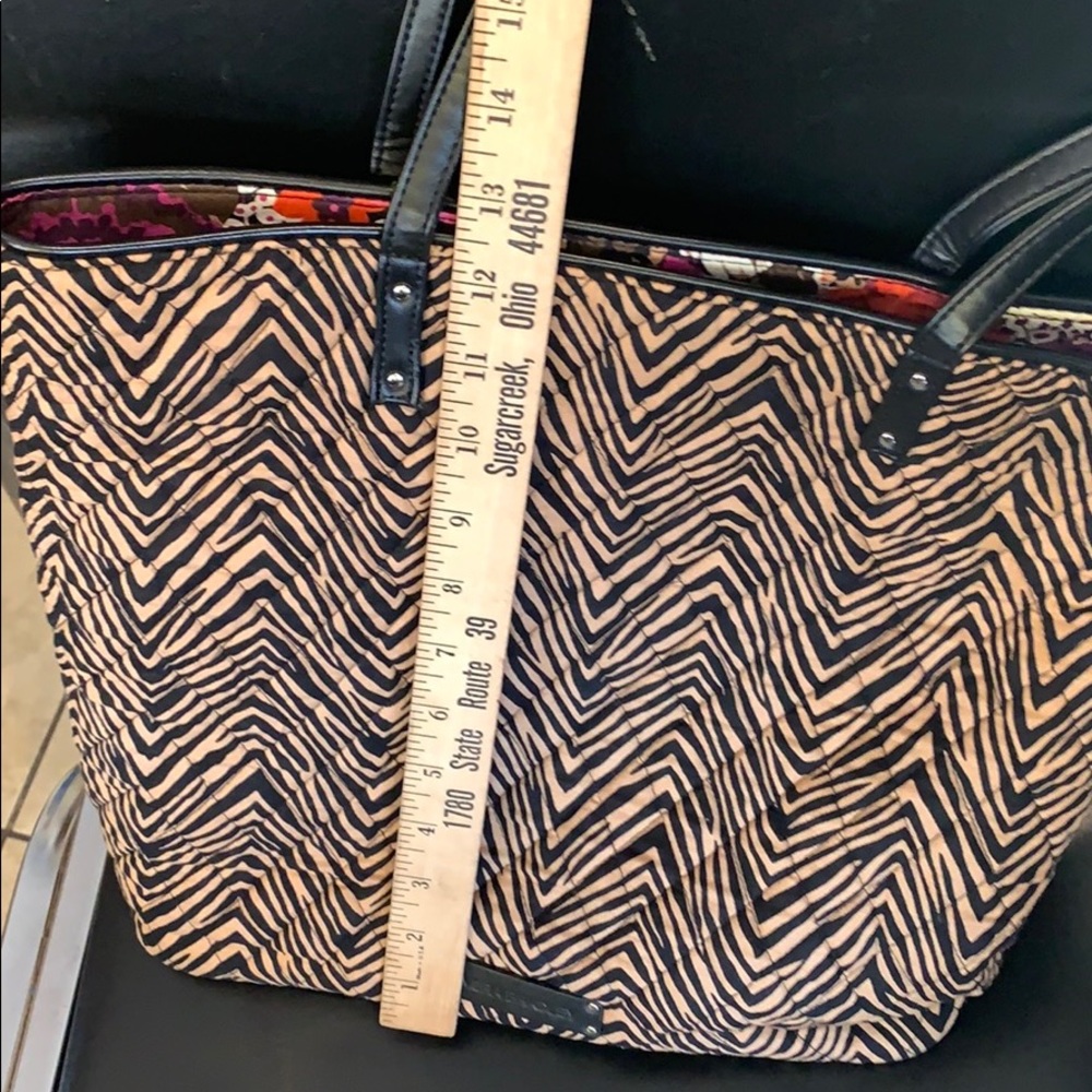 Vera Bradley Tote Bag - Picture 8 of 8